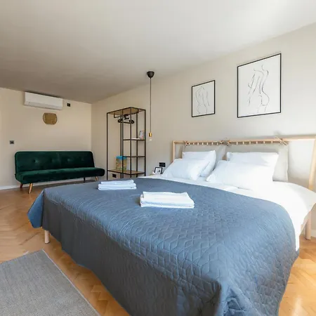 Διαμέρισμα Sky Penthouse