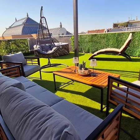 Sky Penthouse *